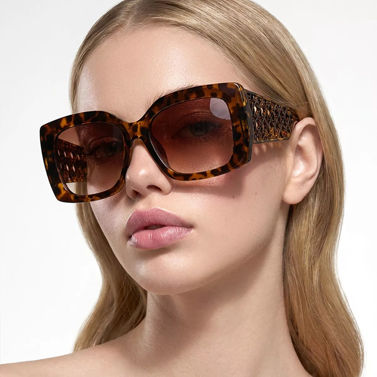 Retro Oversized Square Sunglasses - boutique product photo