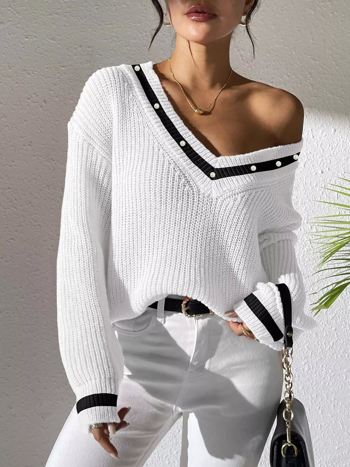 Parisian Muse Pearl-Trim V-Neck Sweater