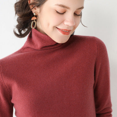 Coffee brown cashmere turtleneck sweater on model, front view